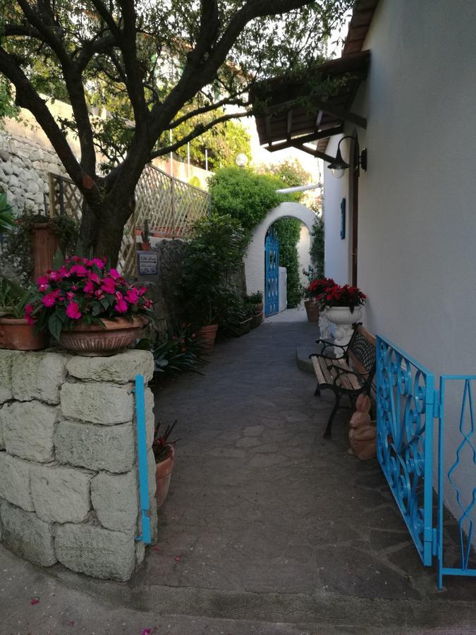 Gasthuis Loreta Forio di Ischia